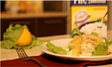 Салат рисовый с копченой курицей и ананасом