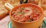 Фасоль с беконом и чесноком