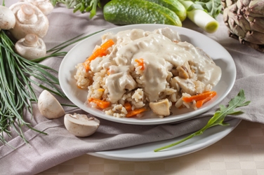 Ризотто с грибами и курицей в сметанном соусе, фото, рецепт