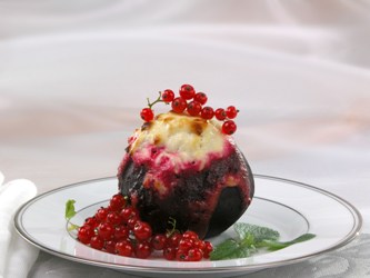Свекла, фаршированная рисом, яблоками и творогом, фото, рецепт