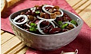 Салат из фасоли с изюмом