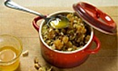 Овсяная каша с орехами и фруктами